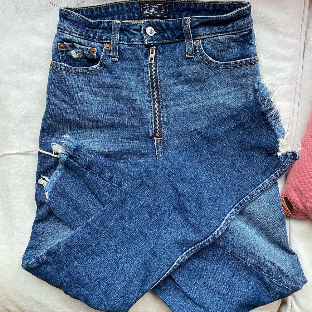 Abercrombie Simone High-Rise Slim Jeans